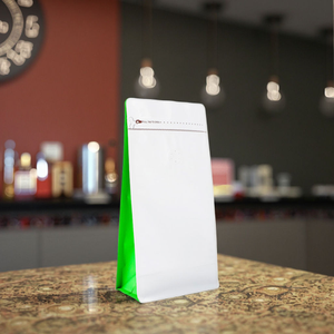 Чехол-стойка из алюминиевой фольги